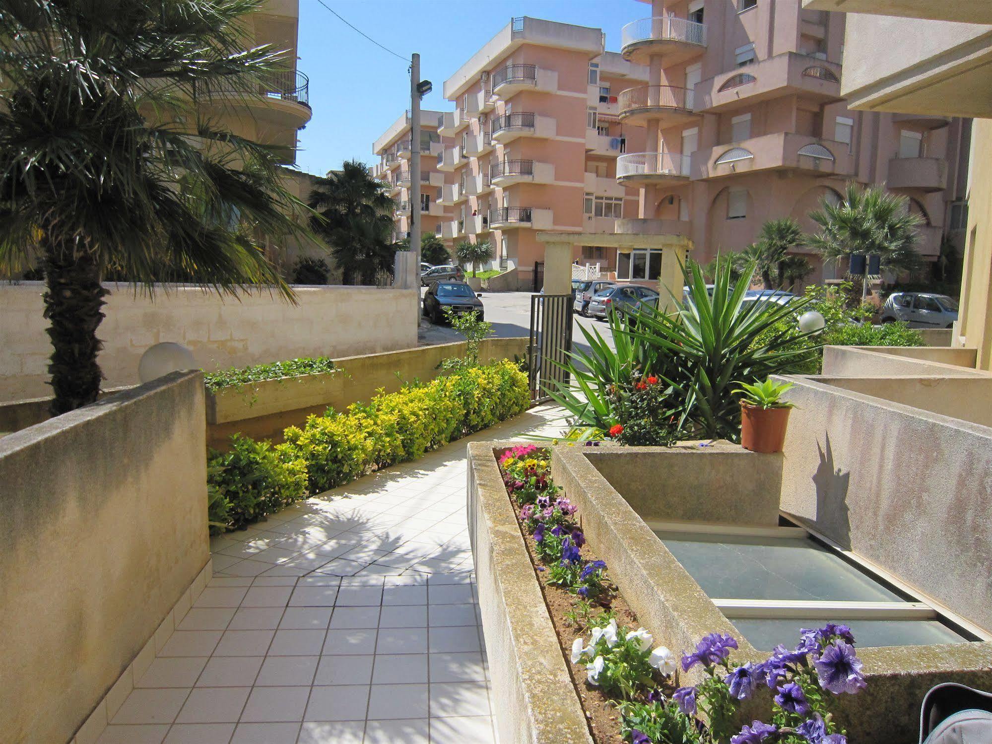 La Salinella Apartment มาร์ซาลา ภายนอก รูปภาพ