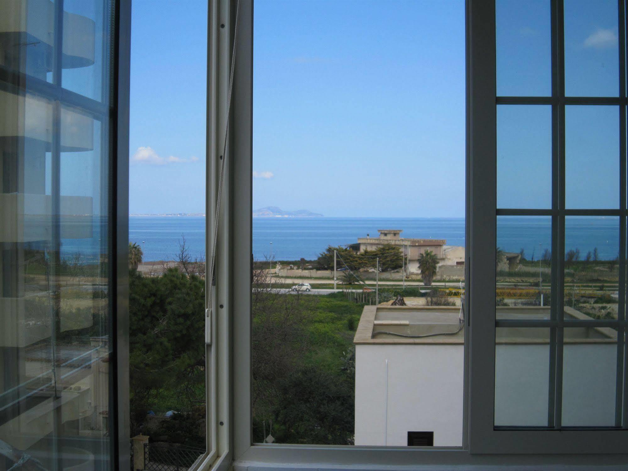 La Salinella Apartment มาร์ซาลา ภายนอก รูปภาพ