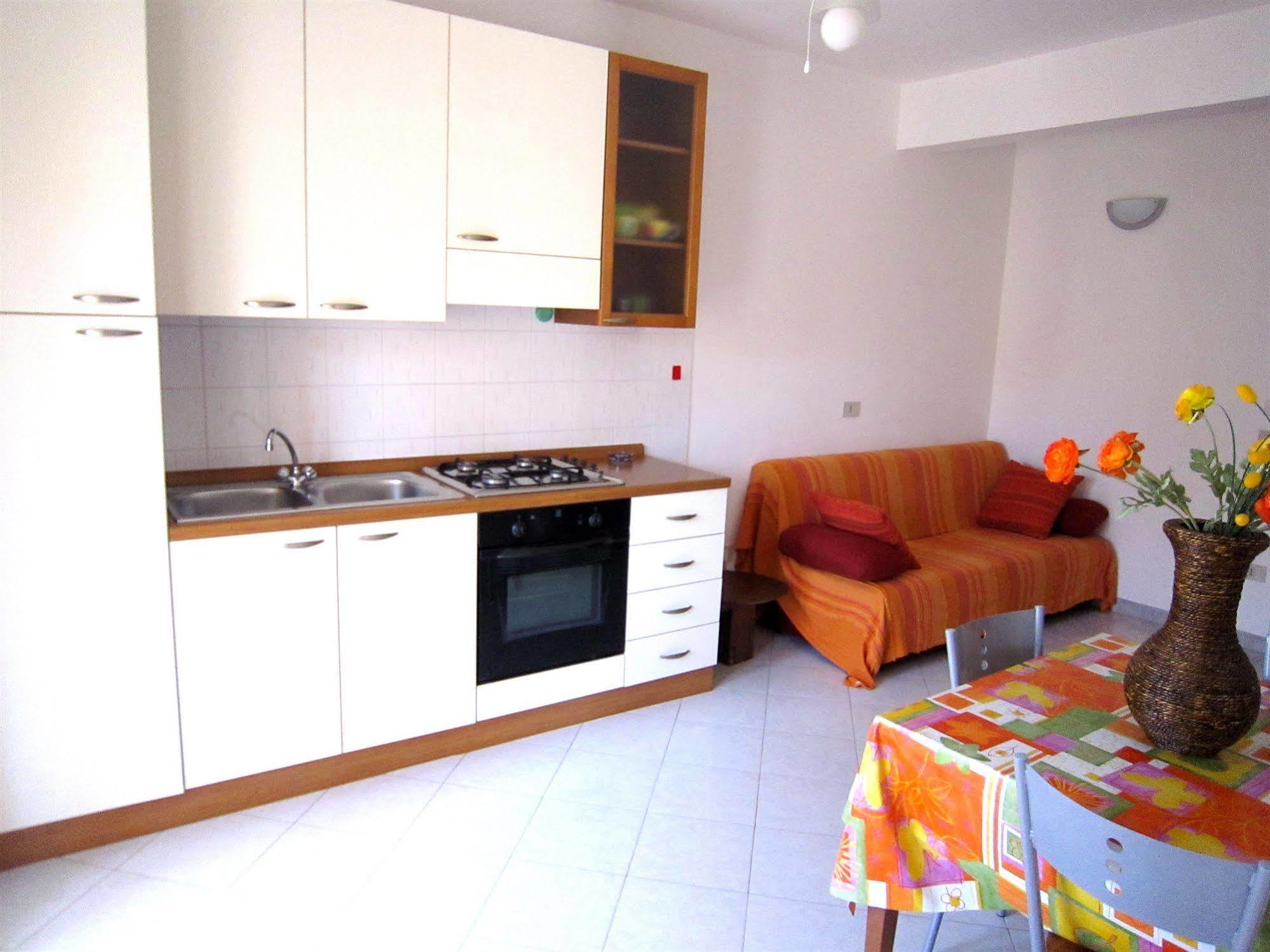 La Salinella Apartment มาร์ซาลา ภายนอก รูปภาพ